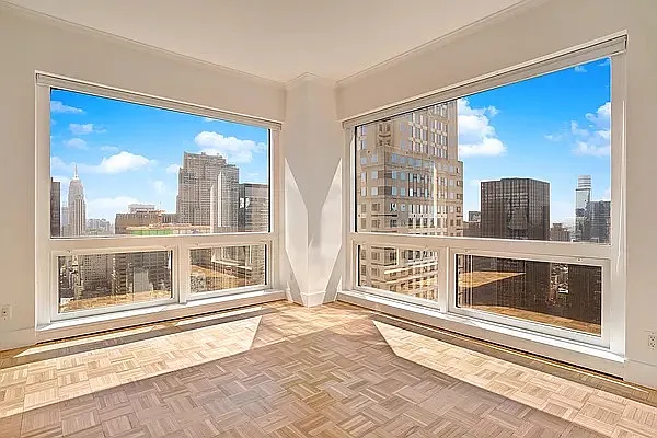 Rented by PocketBroker Inc | media 2