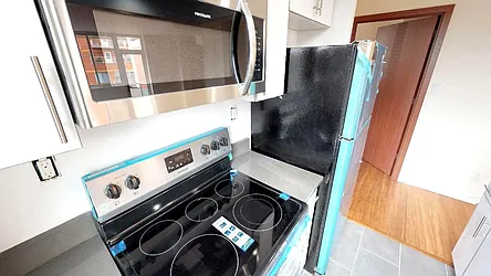 Rented by Metro Garden Realty NYC