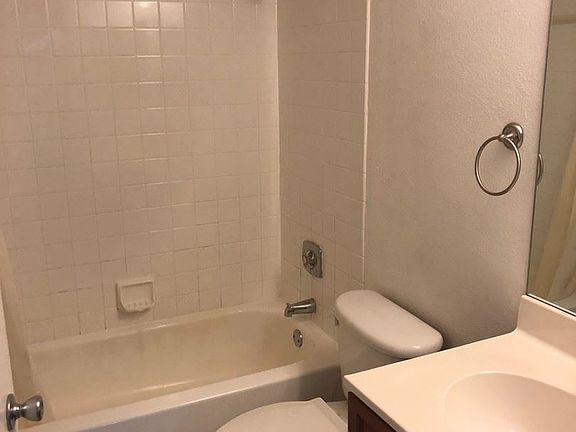 5th image of 10161 W Sunrise Blvd APT 101