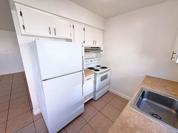 4th image of 3741 SW 59th Ter #2