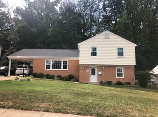 8312 Carrleigh Pkwy, Springfield, VA 22152