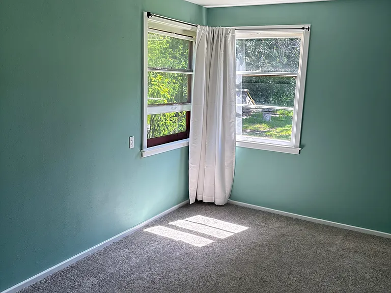 3142 Coolidge Dr — Photo 8