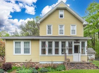11 Oak Rd, Boonton Township, NJ 07005