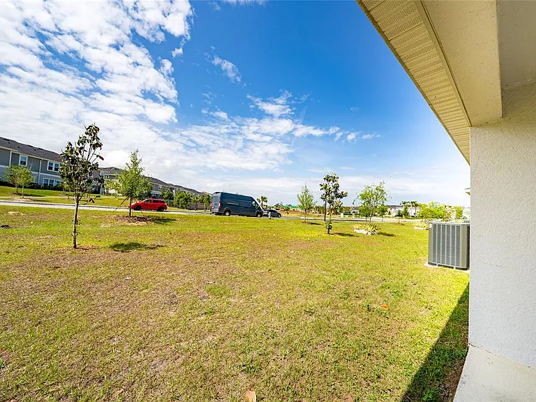9061 Oscraft Dr — Photo 20