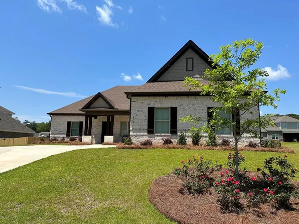 614 Charleston Mills Dr, Midland City, AL 36350