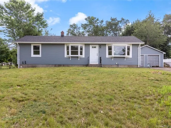 5 Evergreen Place, North Haven, CT 06512