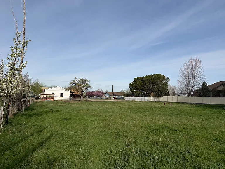 2184 N 2000 W — Photo 36