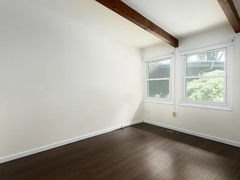 2474 Bristol Rd — Photo 22