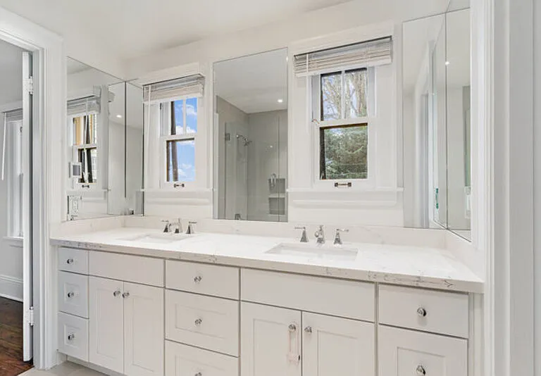 2906 Harvard Ave E #UPPER — Photo 22