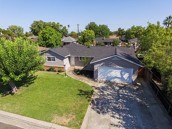 4th image of 3017 Tamalpais Way
