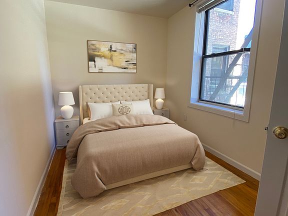 3rd image of 264 W 19th St APT 42