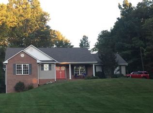 5946 Coleman Rd, Roanoke, VA 24018