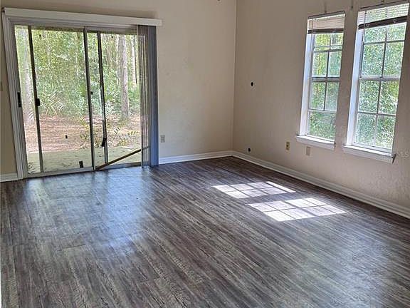 2nd image of 329 NW 48th Blvd