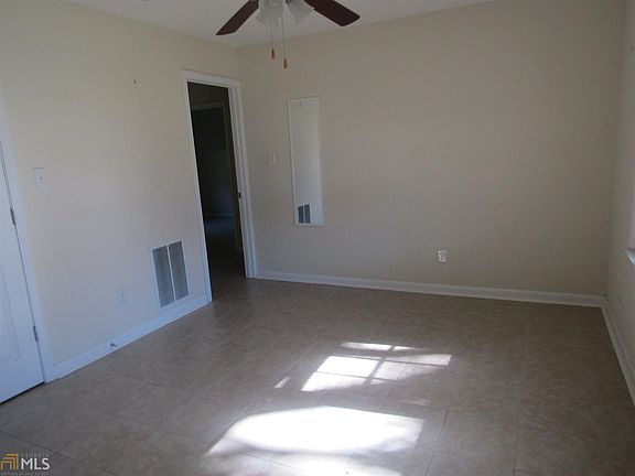 2nd image of 114 Gentilly Dr