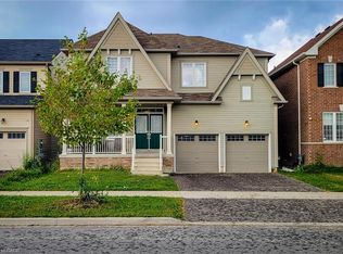 11 Seanesy Dr, Thorold, ON L3B0G1