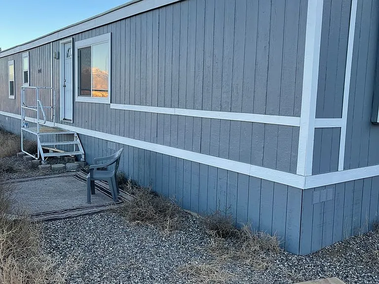 2746 Hummingbird St — Photo 1
