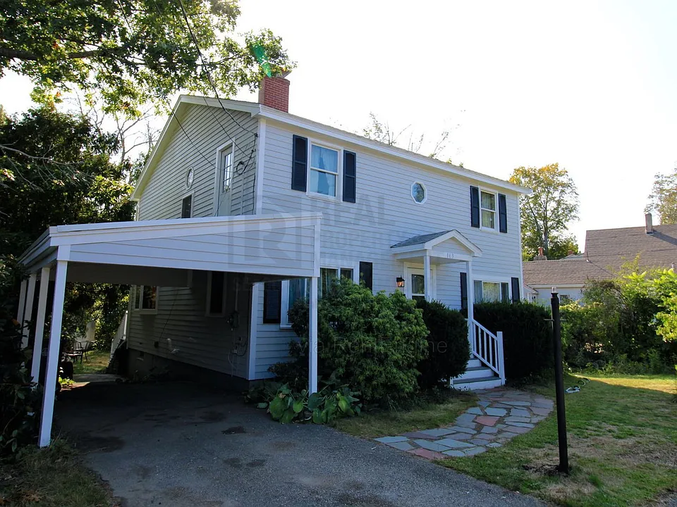 163 Winnacunnet Rd