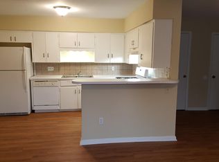 2305 Mission Hill Dr APT 104, Austin, TX 78741