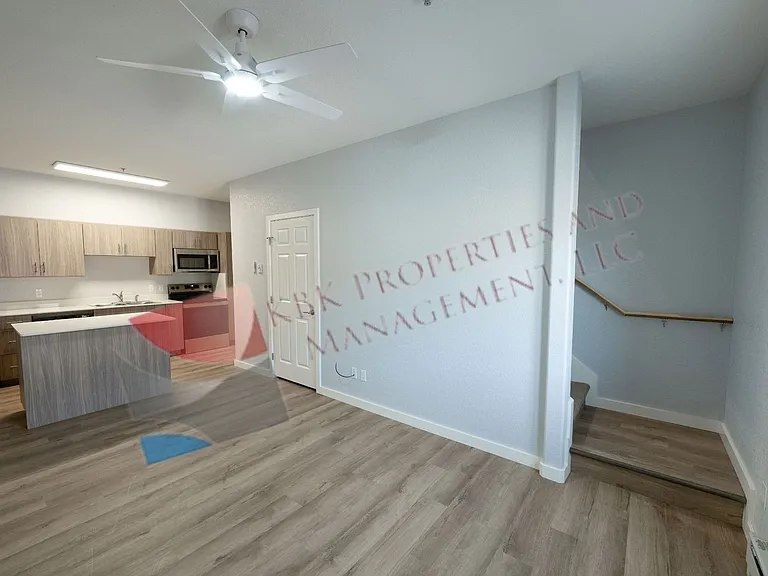 Loma Vista-821 Indiana Ave — Photo 10