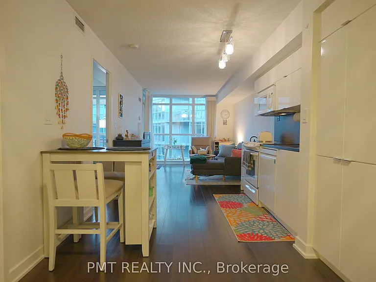 151 Dan Leckie Way #948 — Photo 3