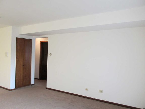 3rd image of 1543 S Ardmore Ave APT B