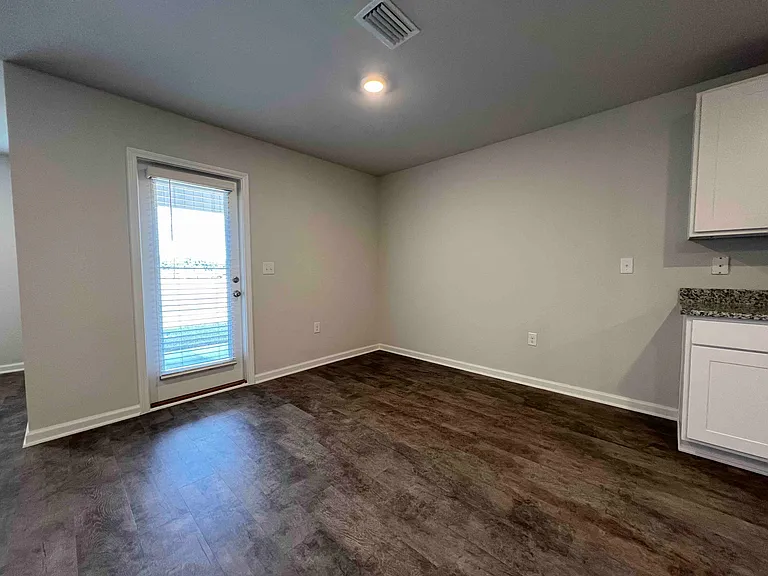 10227 Ruffian Rte — Photo 16