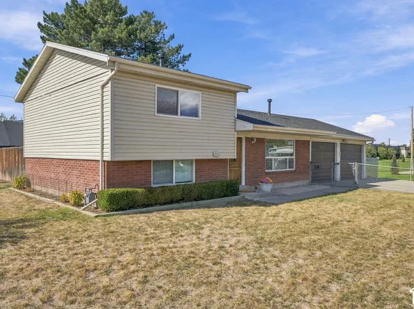 3898 S Bonniewood Dr, West Valley City, UT 84119
