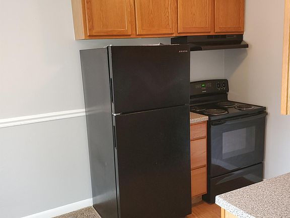 2nd image of 8481 Beech Ave APT 4