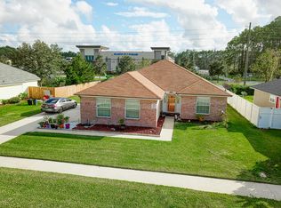 805 Southern Belle Dr E, Saint Johns, FL 32259