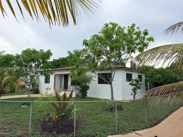 341 Aladdin St, Opa Locka, FL 33054