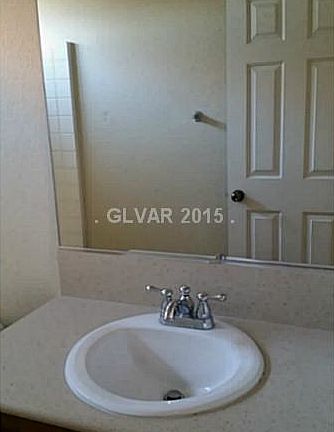 3rd image of 2317 Statham Ave