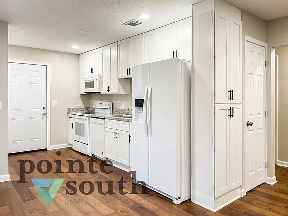 5th image of 920 Bremen Ave #B