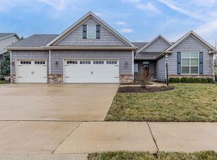 5015 Stonebridge Dr, Champaign, IL