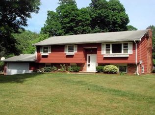 5 Beech St, Red Hook, NY 12571