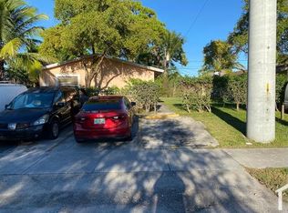 2453 NW 8th Pl #B, Fort Lauderdale, FL 33311