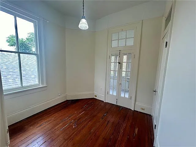 1241 Eleonore St — Photo 6