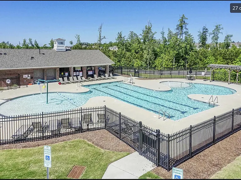 325 Acorn Hollow Pl — Photo 13