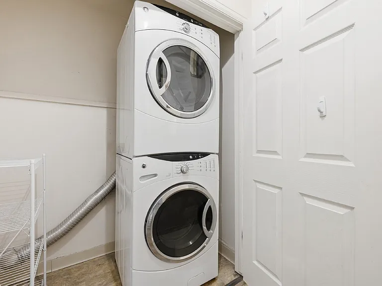6530 Delmonico Dr #106 — Photo 19