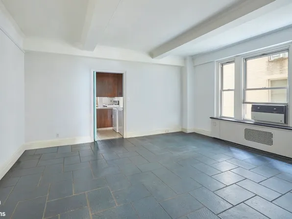 15 West 81st Street image 5 of 20