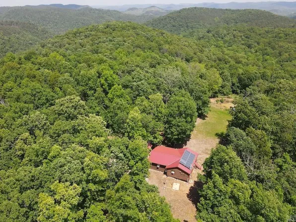 (undisclosed Address), Mountain View, AR 72560
