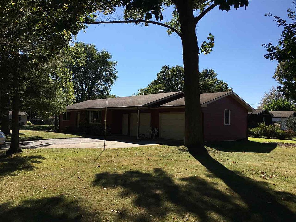 1st image of 901 Lynwood Dr