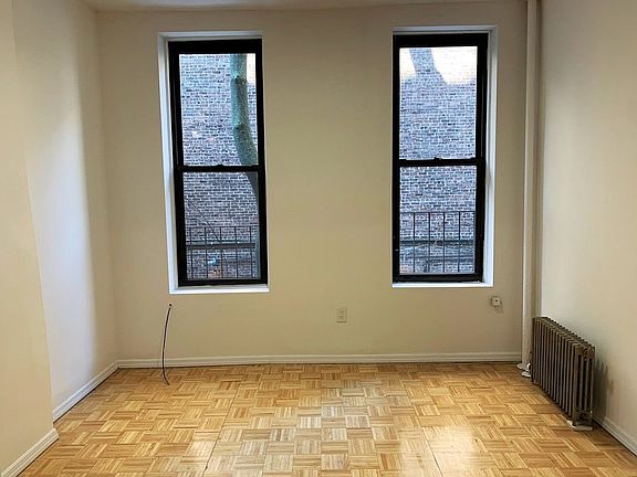 2nd image of 25 Jones St APT 2C