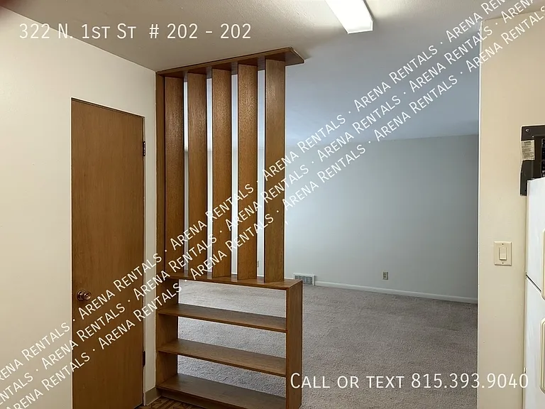 322 N 1st St #202 — Photo 6