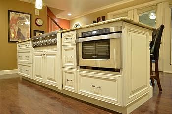 Built in drawer style microwave. This kitchen has been professionally designed with both aesthetics 