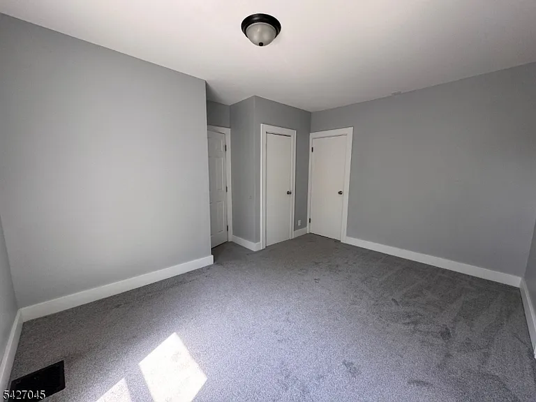 31 Diller Ave — Photo 14