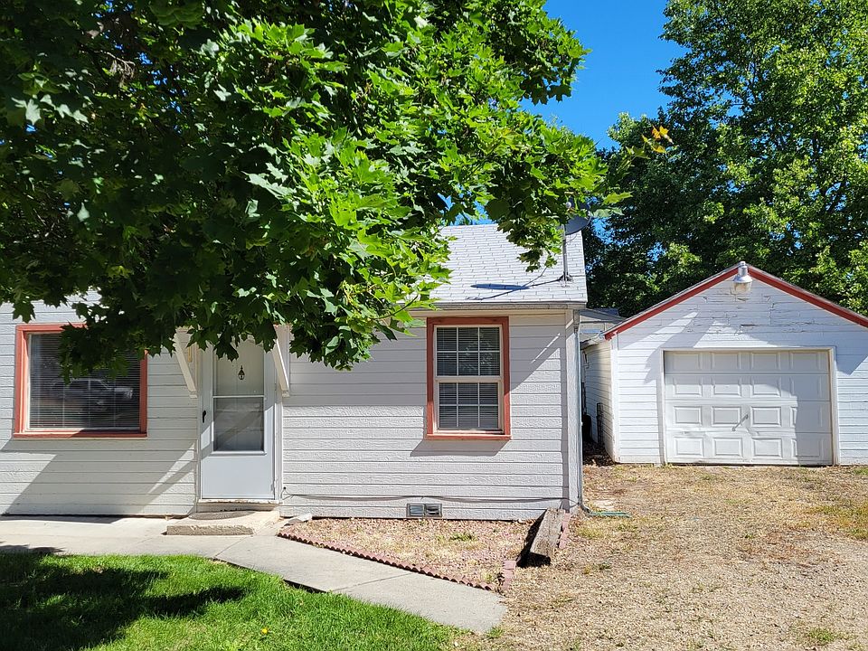 1st image of 1523 E Linden St