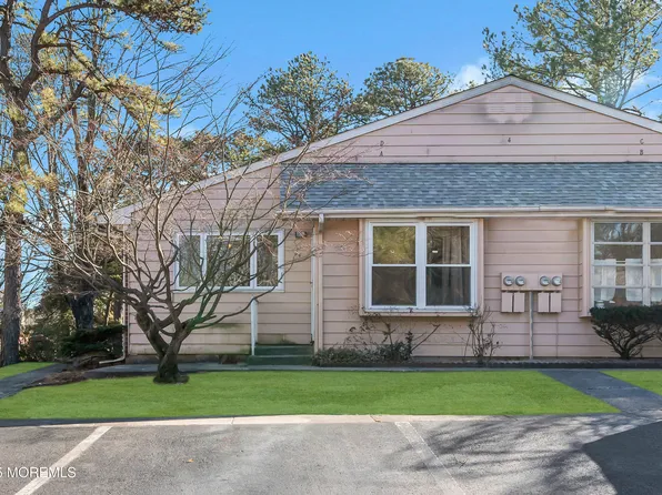 4A Lexington Drive, Whiting, NJ 08759