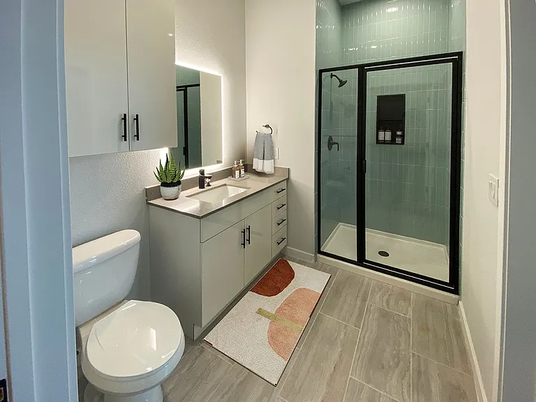 Cirrus Apartments — Photo 27