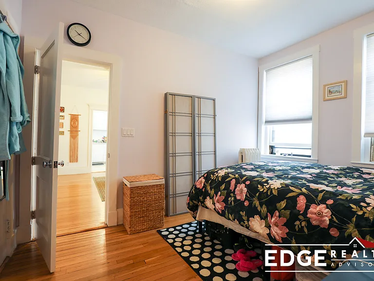 5 Braemore Rd #23 — Photo 7
