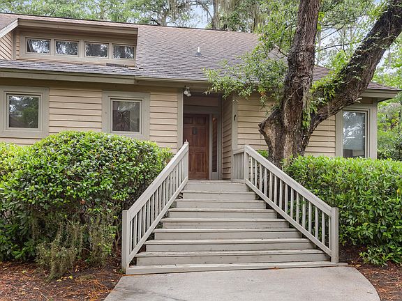4th image of 2711 Old Forest Dr